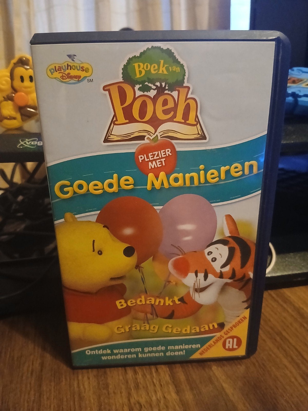 Boek van poeh Disney vhs film, Cd's en Dvd's, VHS | Kinderen en Jeugd, Alle leeftijden, Ophalen of Verzenden, Zo goed als nieuw