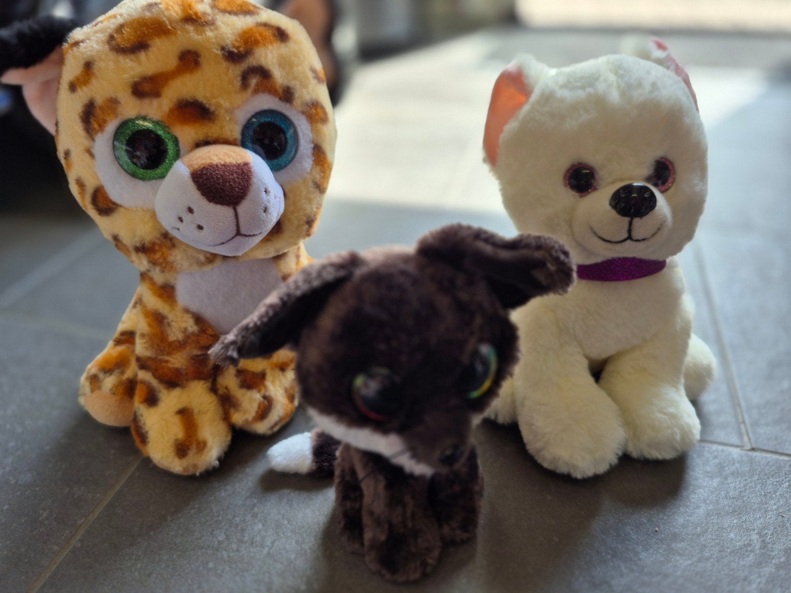 Leuke knuffels: luipaard, witte hond en bruine pup, Gebruikt, Overige karakters, Middelgroot (20 tot 80 cm), Bruin