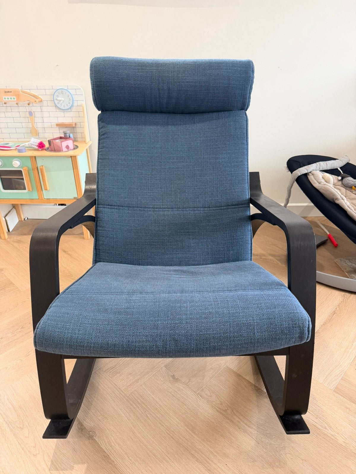 Ikea Poang wipstoel, Huis en Inrichting, Stoelen, Ophalen, Zwart, Zo goed als nieuw, Eén