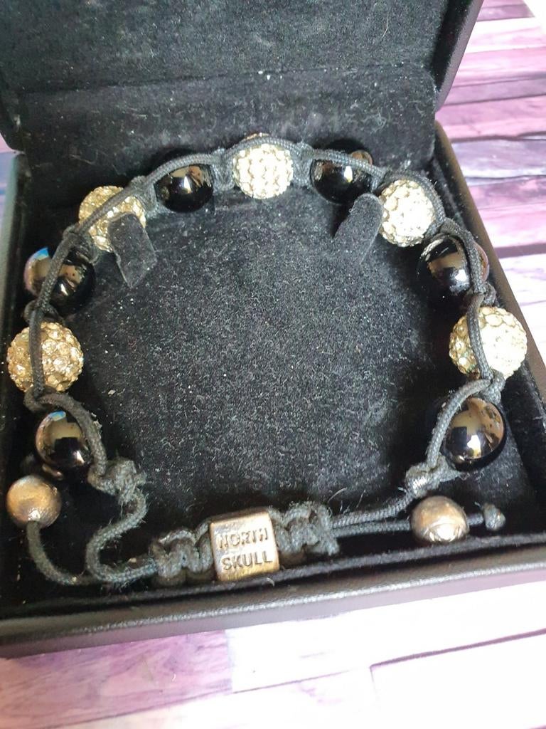 Northskull Armband Verstelbaar met Onyx en Swarovski, Sieraden, Tassen en Uiterlijk, Armbanden, Zo goed als nieuw, Overige materialen