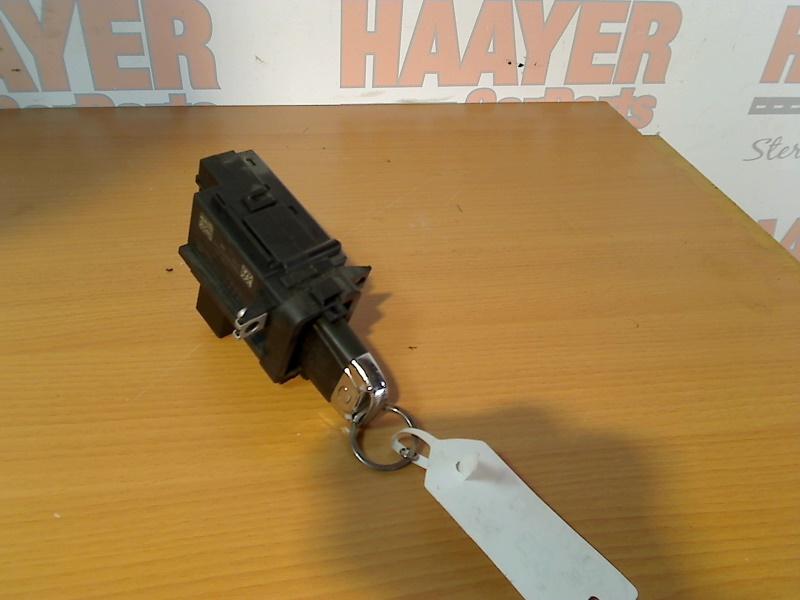 Contactslot + Sleutel Audi A4 (B8) (2011-11/2015-12), Gebruikt, Auto-Union-Straße  1, Ingolstadt 85057, , Duitsland, Info@audi.de