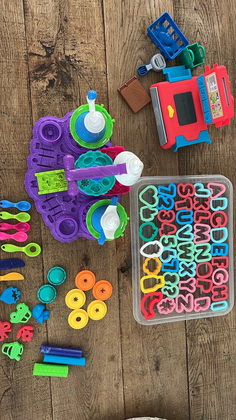 Play-Doh Klei Kassa, IJssalon & Uitsteekvormen Set, Kinderen en Baby's, Speelgoed | Educatief en Creatief, Ophalen of Verzenden