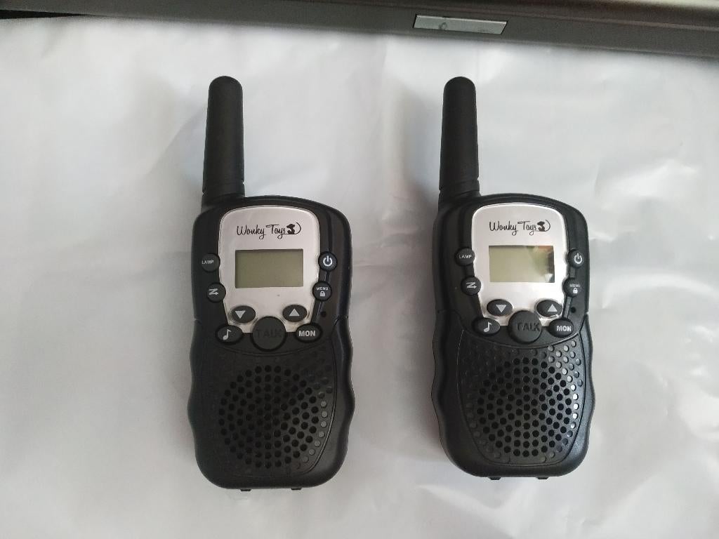 Wonky Monkey Walkie Talkie 3 km bereik, Telecommunicatie, Portofoons en Walkie-talkies, Ophalen of Verzenden, Zo goed als nieuw