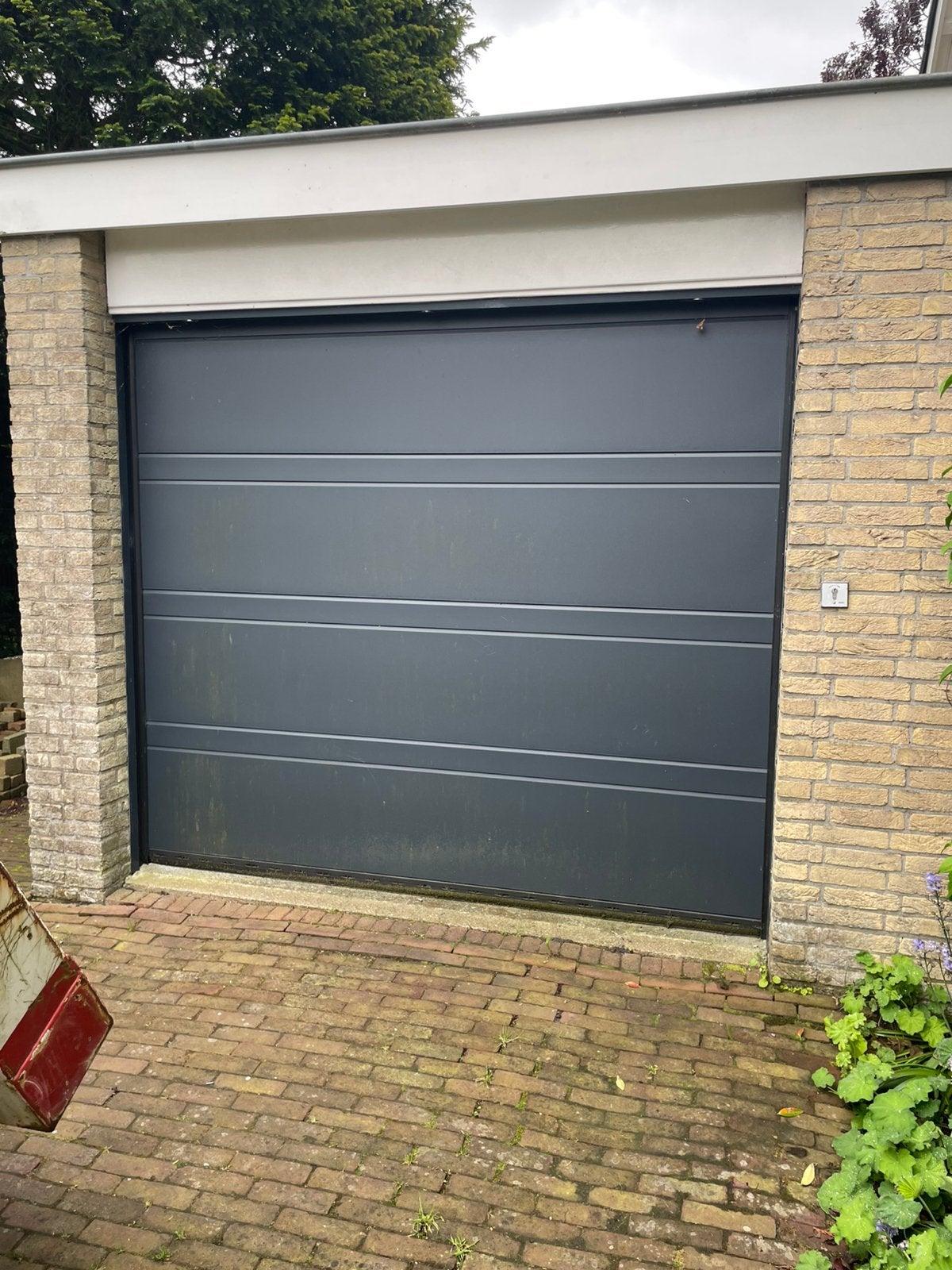 Garagedeur elektrisch, Ophalen, Gebruikt, 200 cm of meer