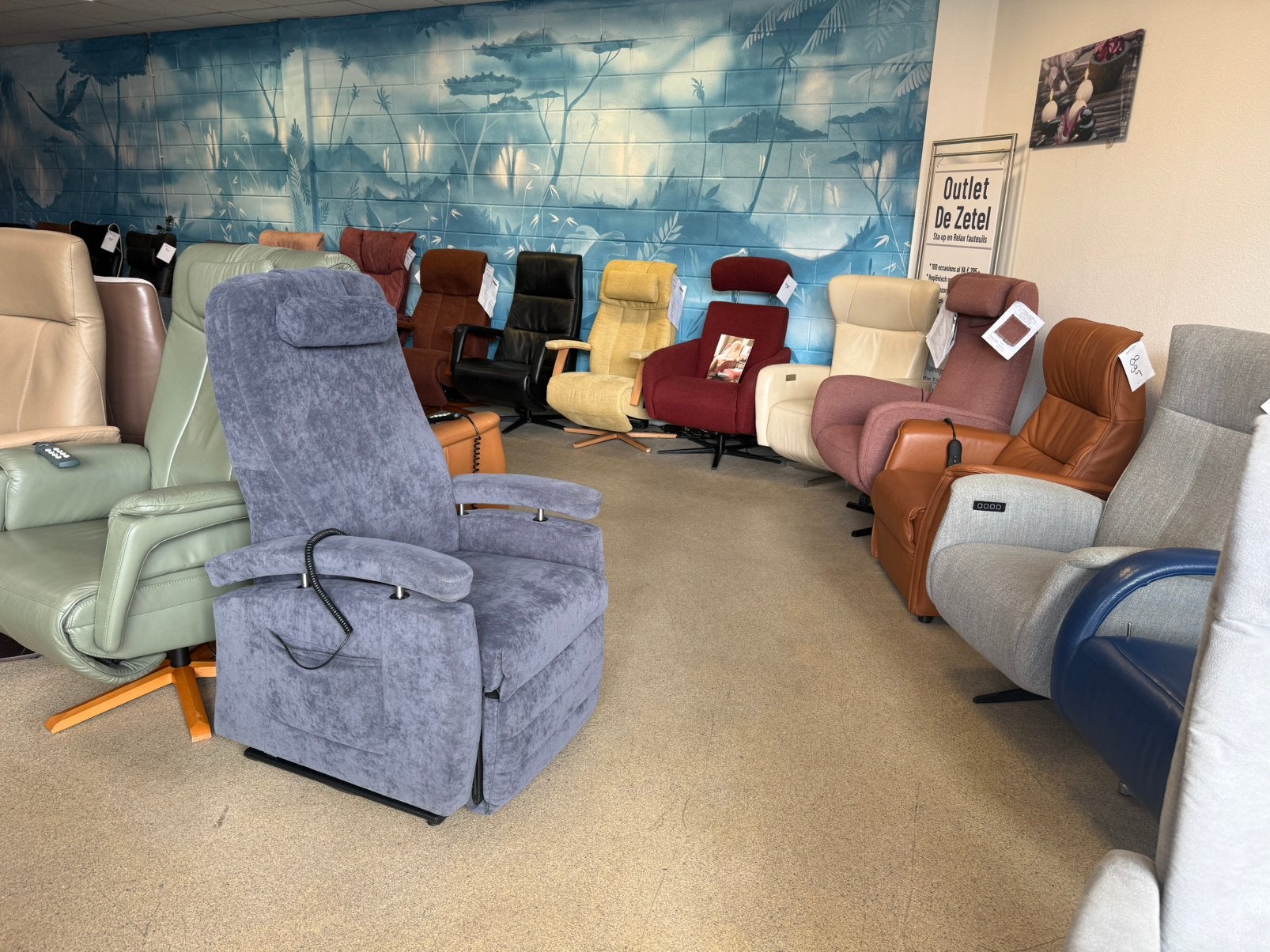 Chill line relaxfauteuil relax stoel gratis bezorging, Ophalen of Verzenden, Zo goed als nieuw, Stof, Ruim 100 tweedehands relax fauteuils en sta op stoelen