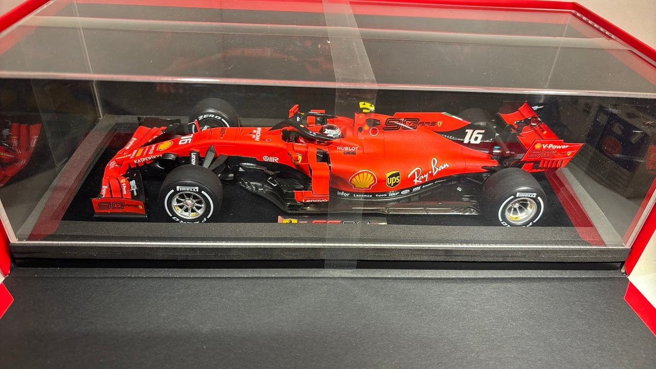 F1 ferrari sf90 canadian C.leclerc 2019 looksmart 1.18, Hobby en Vrije tijd, Modelauto's | 1:18, Overige merken, Ophalen of Verzenden