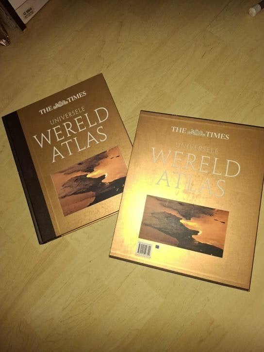 The Times Universele Wereldatlas - Zo goed als nieuw, Ophalen, Overige atlassen, 2000 tot heden, Zo goed als nieuw