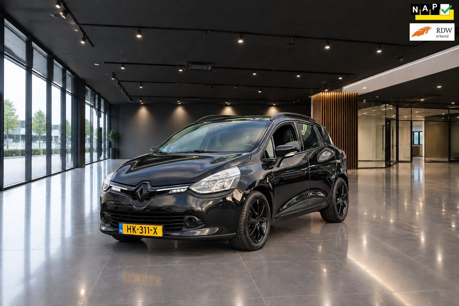Renault Clio Estate 1.5 dCi ECO EXPRESSION NAVI AIRCO LMV, Voorwielaandrijving, 1160 kg, Stof, Gebruikt