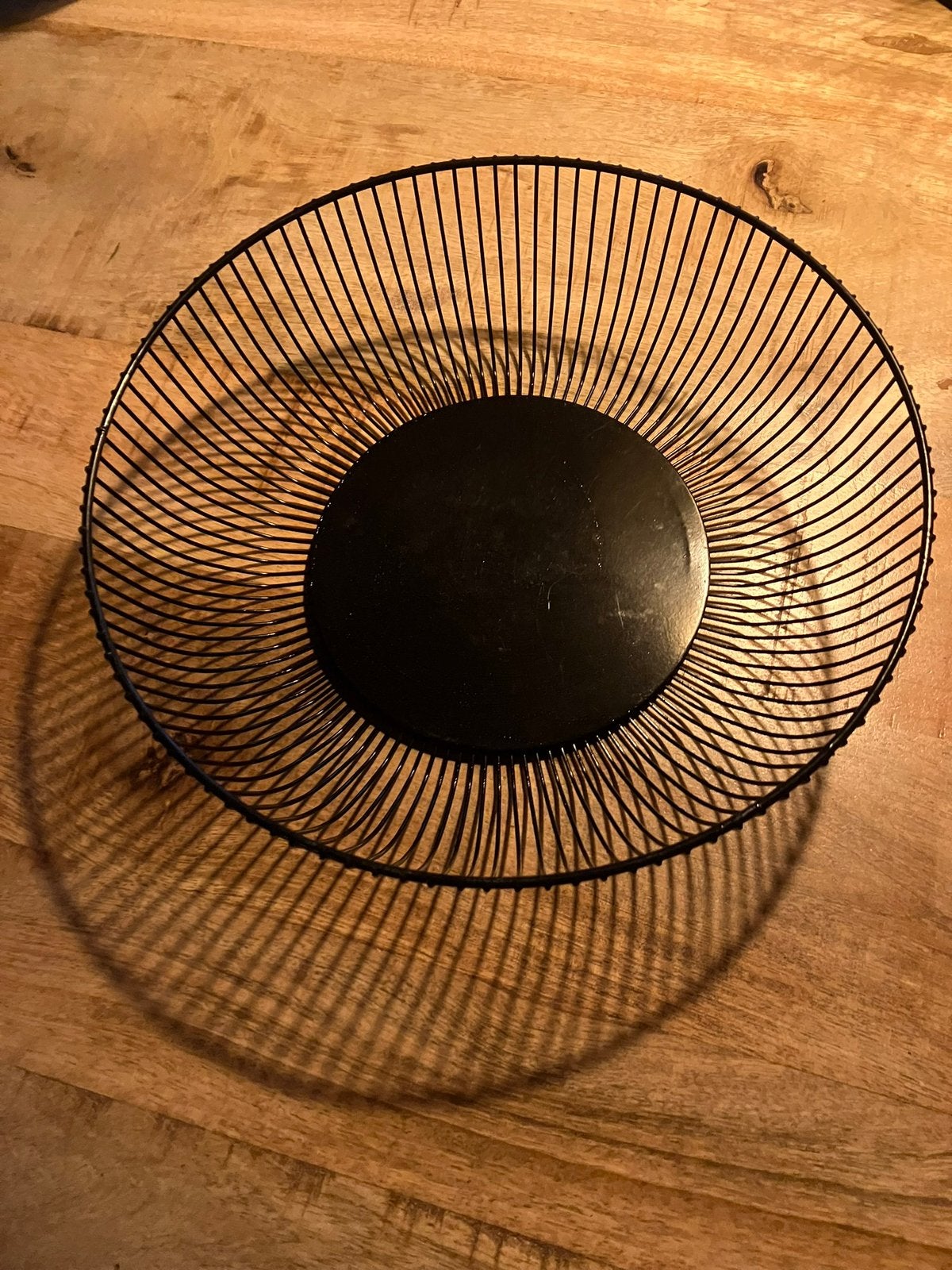 Metalen fruitschaal, doorsnee 28 centimeter, Schaal, Rond, Ophalen of Verzenden, Zo goed als nieuw