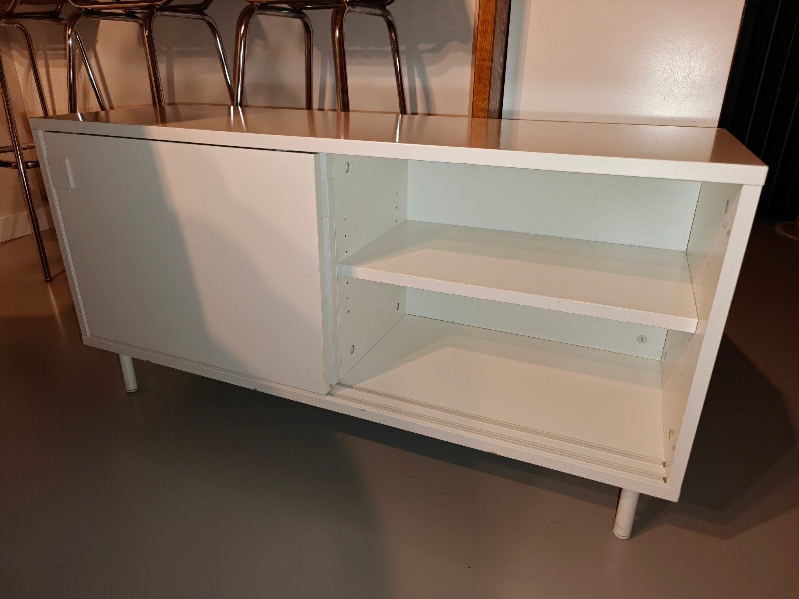 Witte schoenenkast / zitbank Ikea MACKAPÄR, Ophalen, Zo goed als nieuw