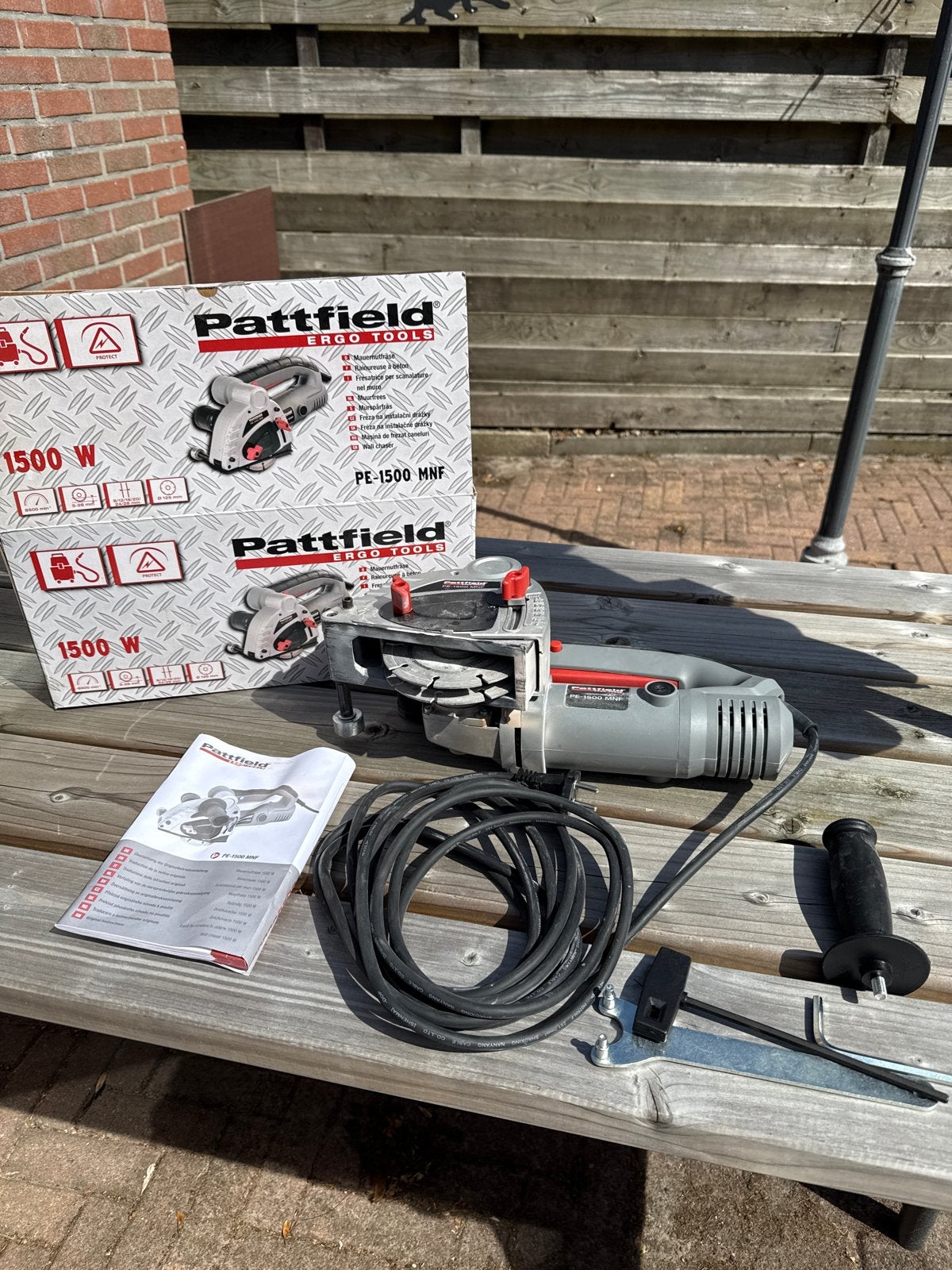 Pattfield Ergo Tools PE-1500 MNF muurfrees 1500W, Ophalen, Overige typen, Zo goed als nieuw, 30 tot 70 mm
