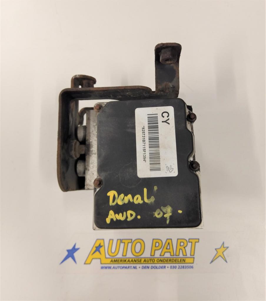 Chevrolet Avalanche ABS pomp 2007, Gebruikt, Info@gm.com, Ophalen of Verzenden, Chevrolet