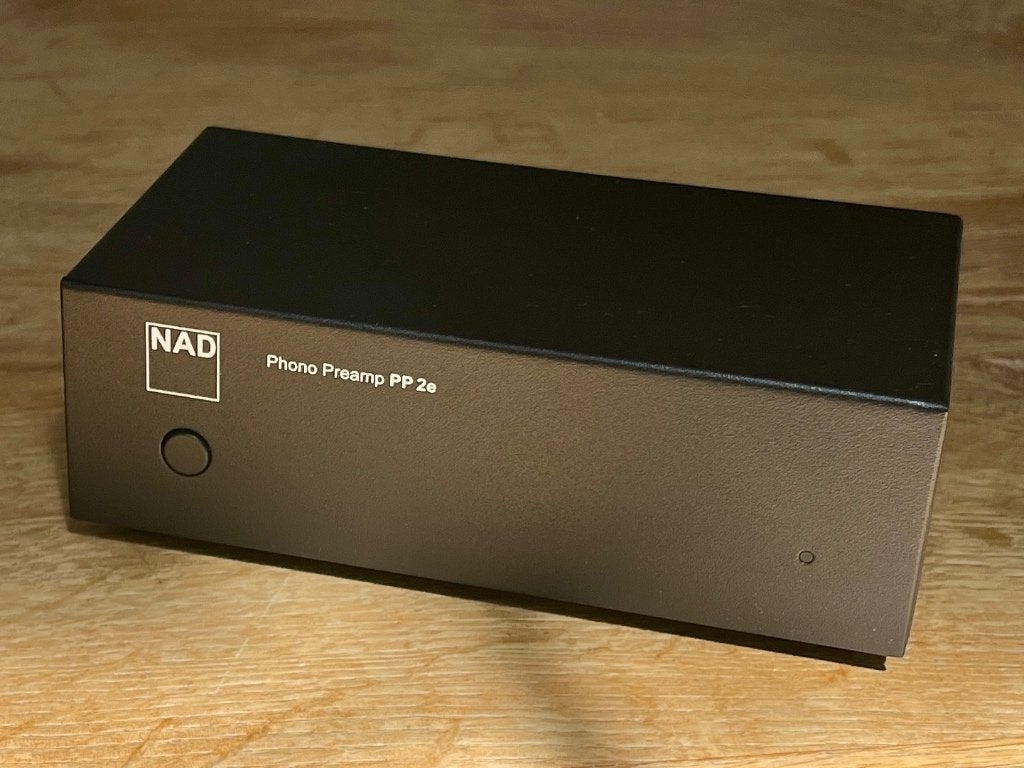 NAD Phono Preamp PP2e, Audio, Tv en Foto, Automatisch, Zo goed als nieuw, Platenspeler-onderdeel, Ophalen