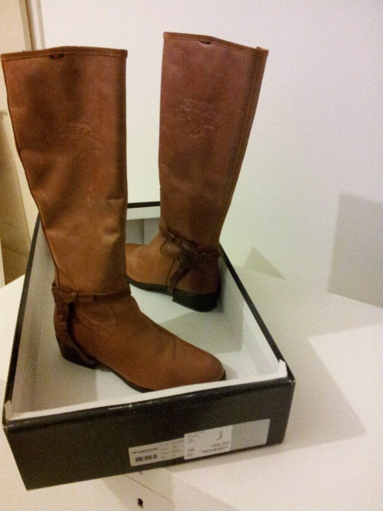 Schoenen: Mooie leren laarsjes van McGregor Maat 36., Kleding | Dames, Schoenen, Ophalen, Overige kleuren, Nieuw, Hoge laarzen