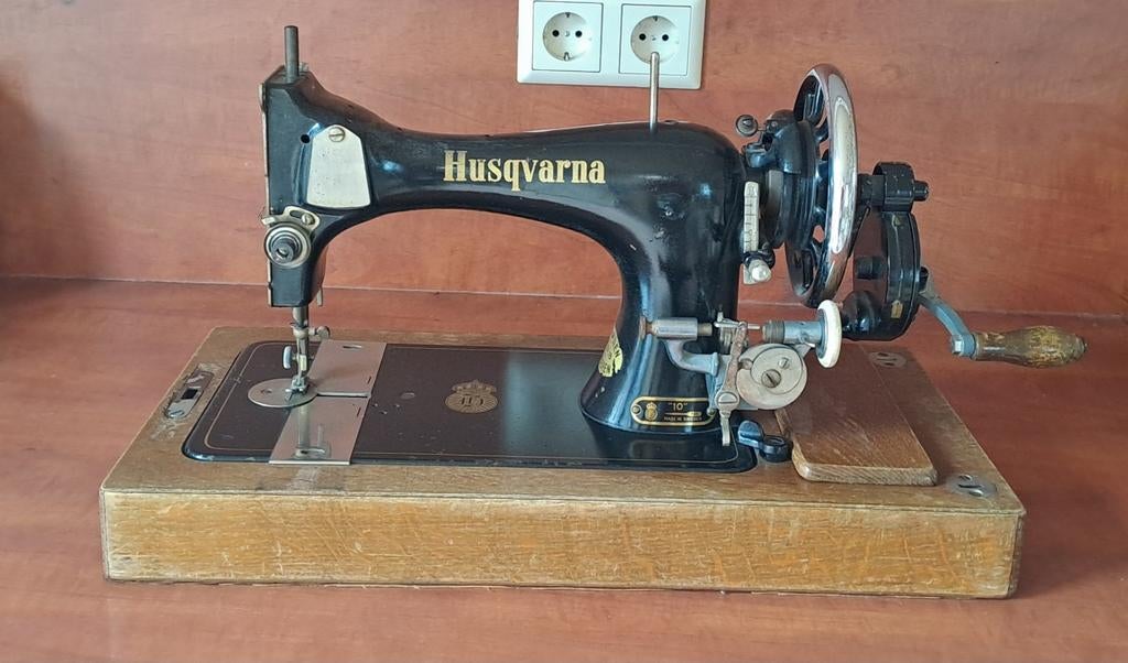 Naaimachine vintage, Ophalen