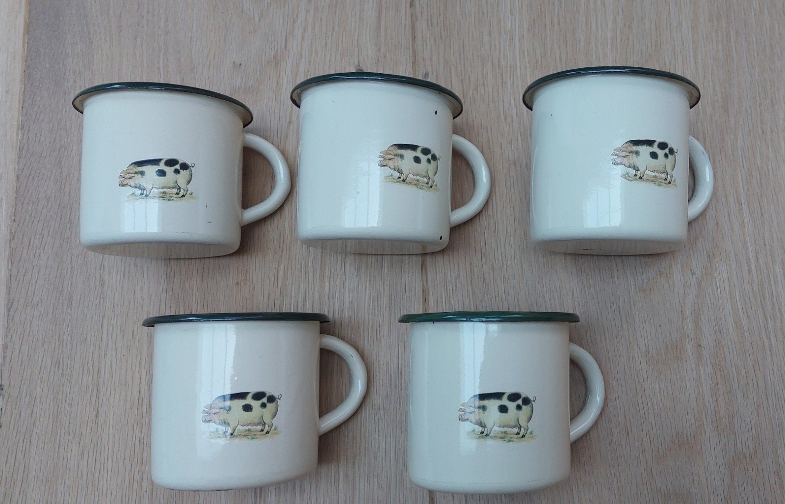 Set van 5 vintage emaille mokken met varkentjes, Ophalen of Verzenden