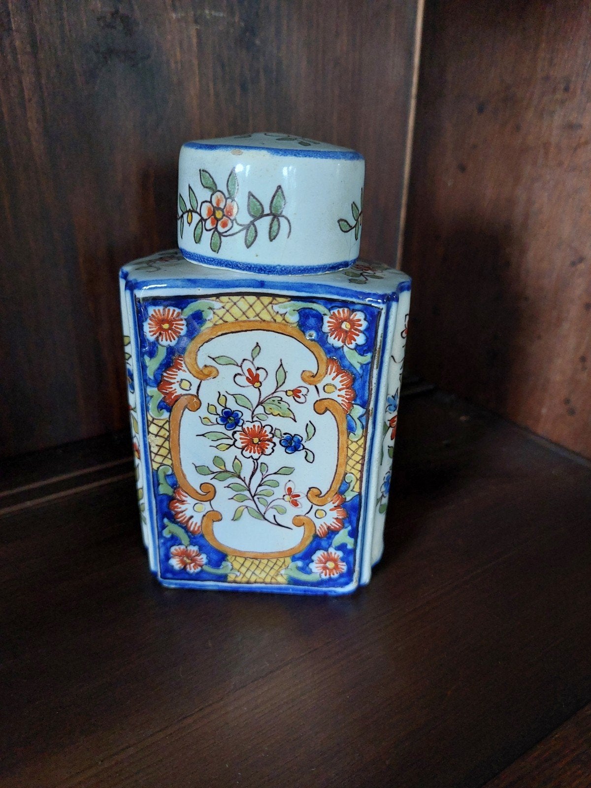 Franse Theebus 1696 Porselein, Ophalen