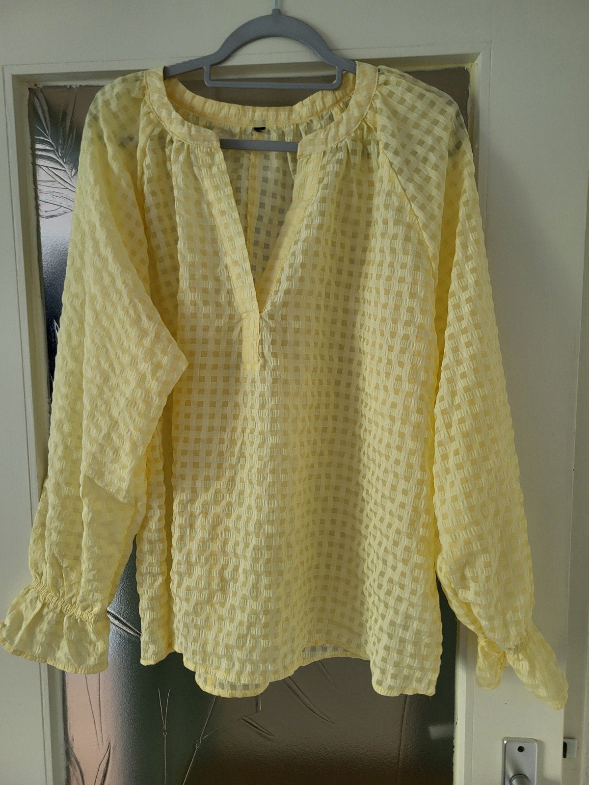 Botergele blouse maat 46-48 wibra nooit gedragen, Ophalen of Verzenden, Nieuw, Maat 46/48 (XL) of groter