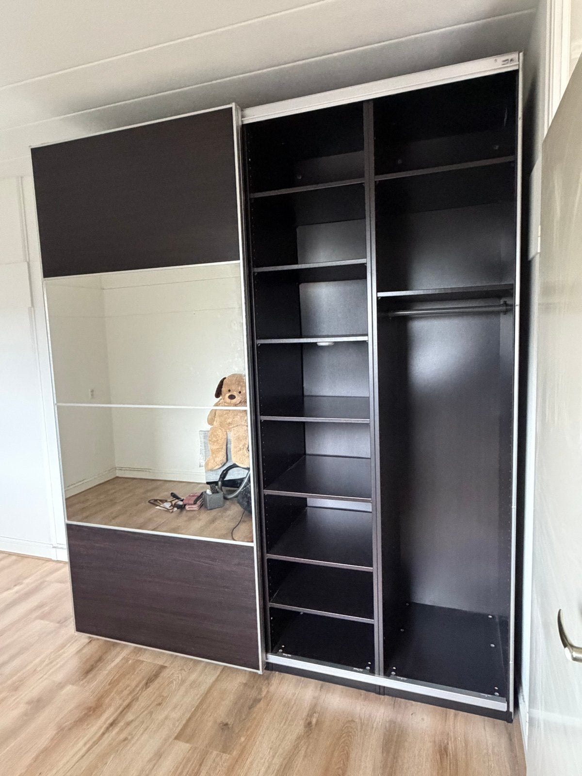IKEA PAX kledingkast Bruin Spiegeldeur 200x58x236cm MOET WEG, Ophalen, 200 cm of meer, 150 tot 200 cm, Zo goed als nieuw