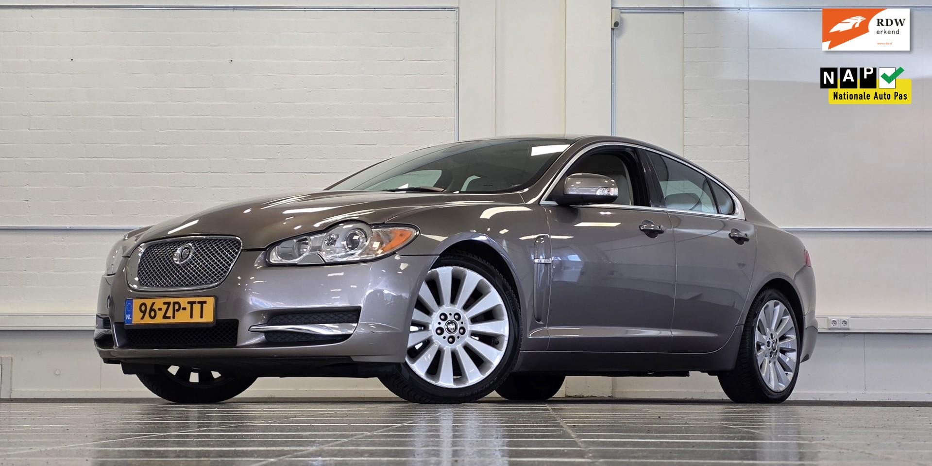 Jaguar XF 3.0 V6 Premium Luxury 3e Eigenaar Xenon Winterpakk, Auto's, 238 pk, Gebruikt, Beige, 1850 kg