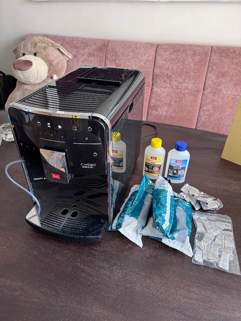 Melitta Barista T Smart volautomaat (zwart) – Compleet, Afneembaar waterreservoir, Koffiemachine, Ophalen of Verzenden, Zo goed als nieuw