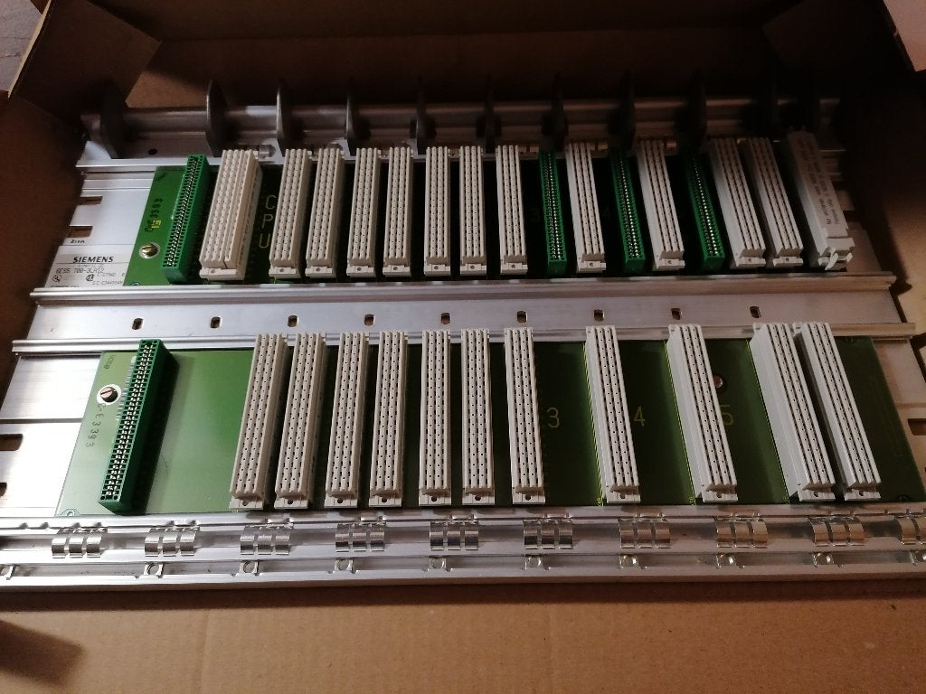 Siemens PLC Backplane, Ophalen of Verzenden, Nieuw