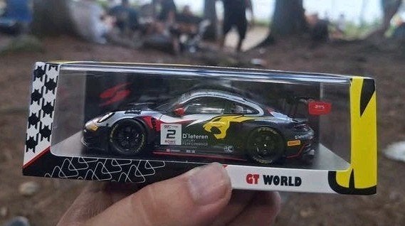 Gezocht: Porsche 992 GT3 boutsen VDS 1:43, Ophalen of Verzenden, Nieuw, Auto, Overige merken