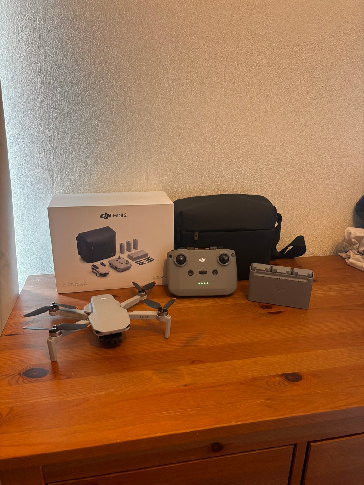 DJI Mini 2    ( 3 accu’s ), Ophalen of Verzenden, Zo goed als nieuw