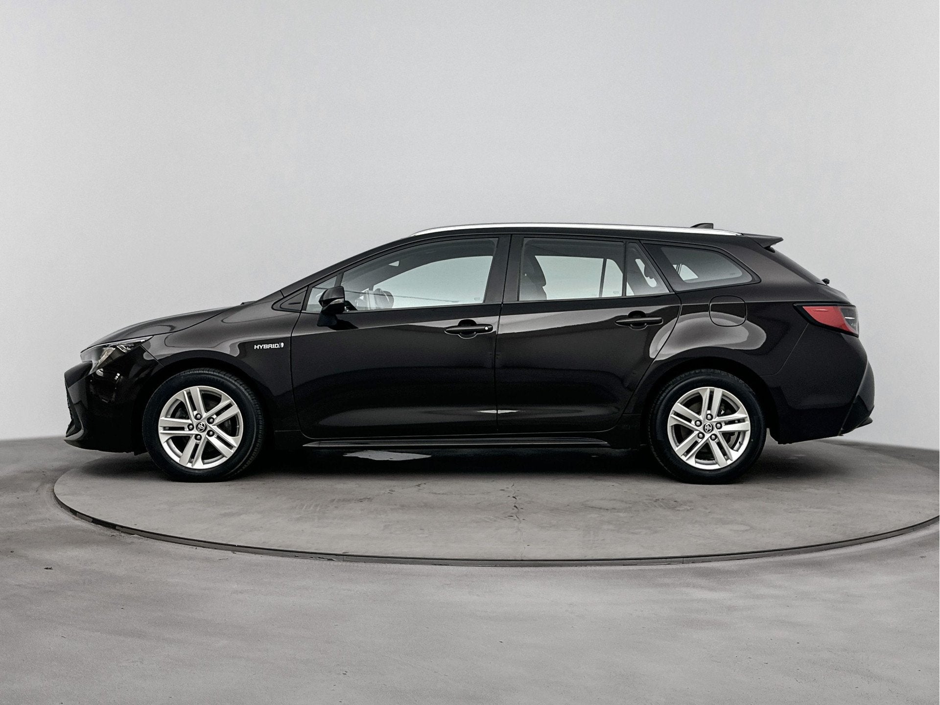 Toyota Corolla Touring Sports 1.8 Hybrid Active | NL Auto |, Auto's, Gebruikt, 4 cilinders, Corolla, 122 pk
