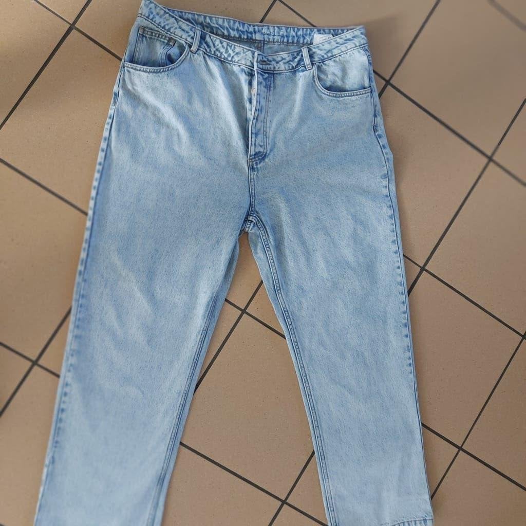 Lichtblauwe jeans, maat 48 Basil, Kleding | Dames, Spijkerbroeken en Jeans, Basil, Blauw, Overige jeansmaten, Ophalen of Verzenden