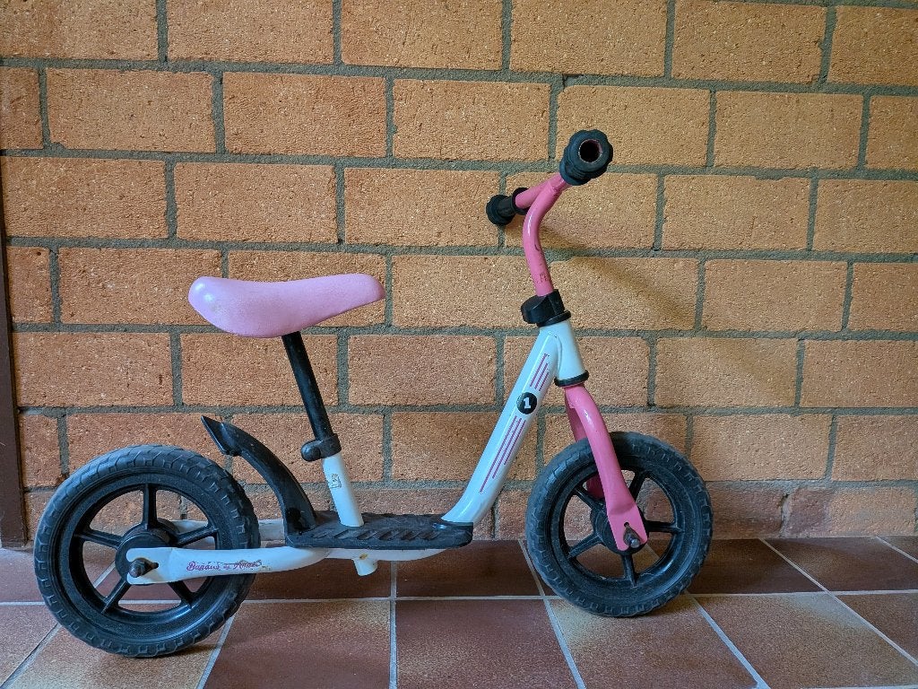 Loopfiets roze Bandits &Angels, Ophalen, Gebruikt, Loopfiets