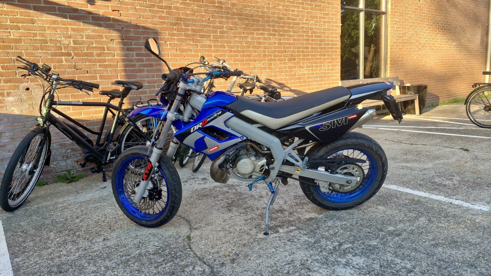 derbi senda drd, Fietsen en Brommers, Ophalen, Zo goed als nieuw