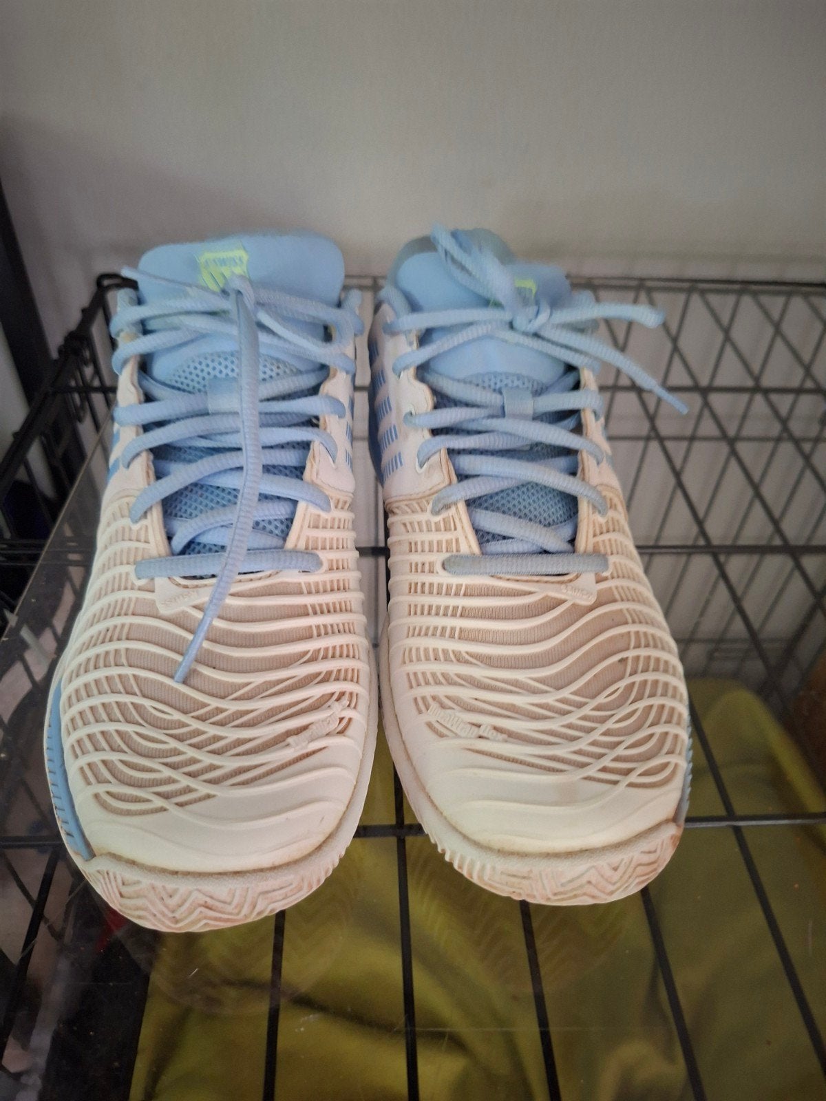 K-Swiss tennisschoenen, maat 40, lichtblauw/wit, Sport en Fitness, Ophalen of Verzenden, Zo goed als nieuw, Schoenen, K-Swiss