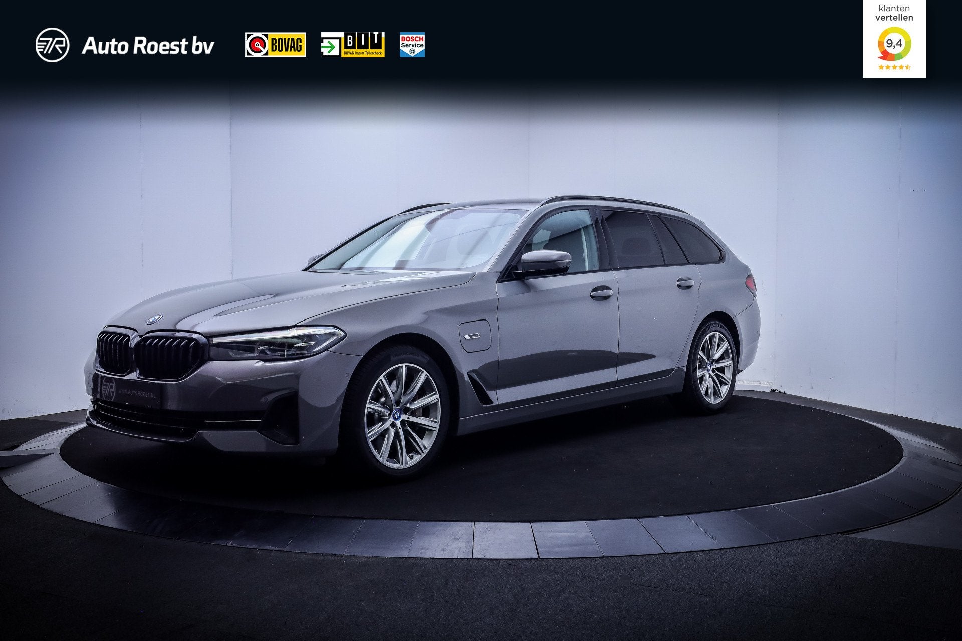 BMW 5 Serie Touring 520e 204Pk BUSINESS Edition Plus SOH 97%, 1998 cc, Achterwielaandrijving, Gebruikt, Zwart