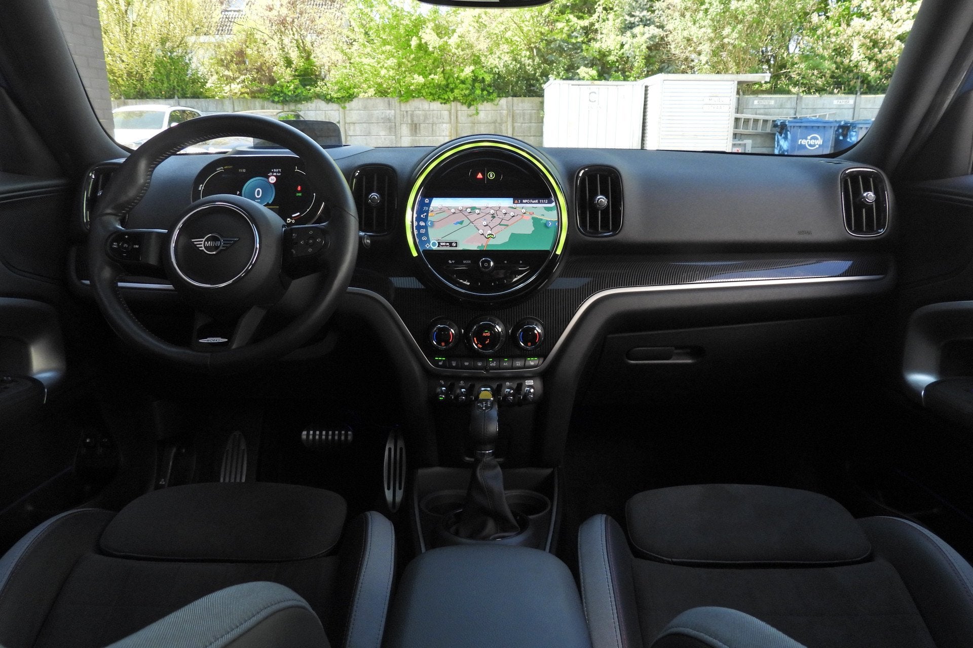 MINI Countryman Cooper SE ALL4 JCW Automaat / Panoramadak /, Auto's, Dealer onderhouden, Gebruikt, Zwart, Countryman
