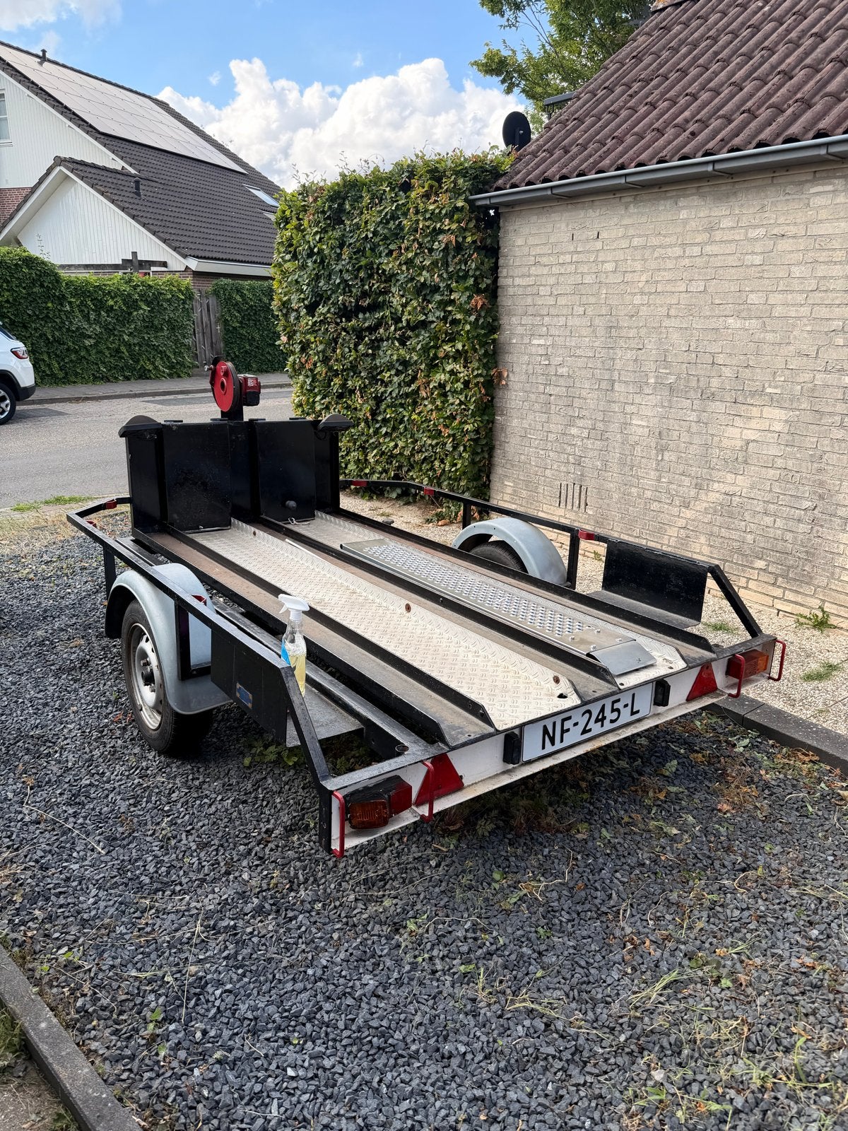 Stevige motor aanhangwagen aanhanger met lier en oprijplaat, Auto diversen, Ophalen, Gebruikt