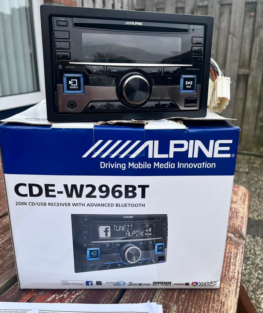 Alpine auto radio, Ophalen of Verzenden, Zo goed als nieuw