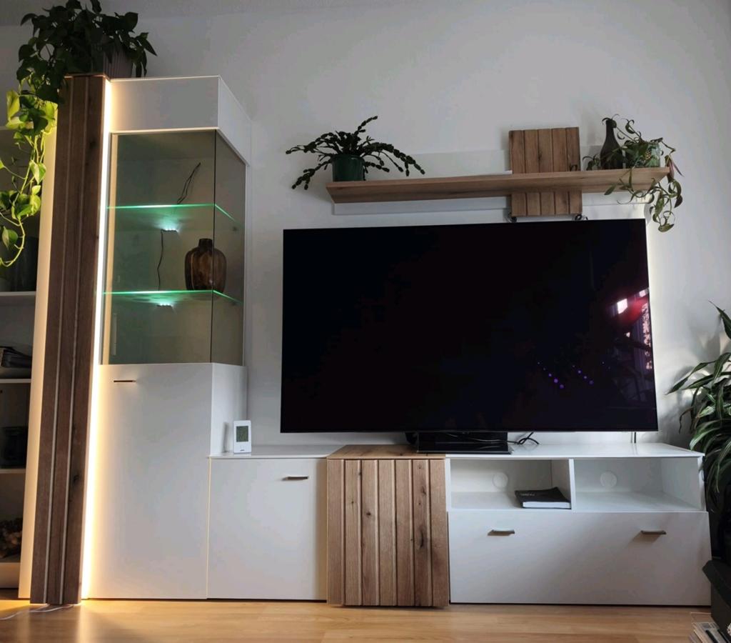 Woonkamerset of los: 2x Vitrinekast, TV-meubel, Wandplank, Ophalen, Met deur(en), Zo goed als nieuw, 200 cm of meer