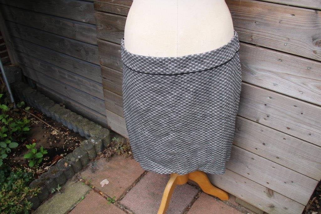 Rok creme/ zwart King Louie mt XL Vaste prijs, Zwart, Maat 46/48 (XL) of groter, Ophalen of Verzenden, Zo goed als nieuw