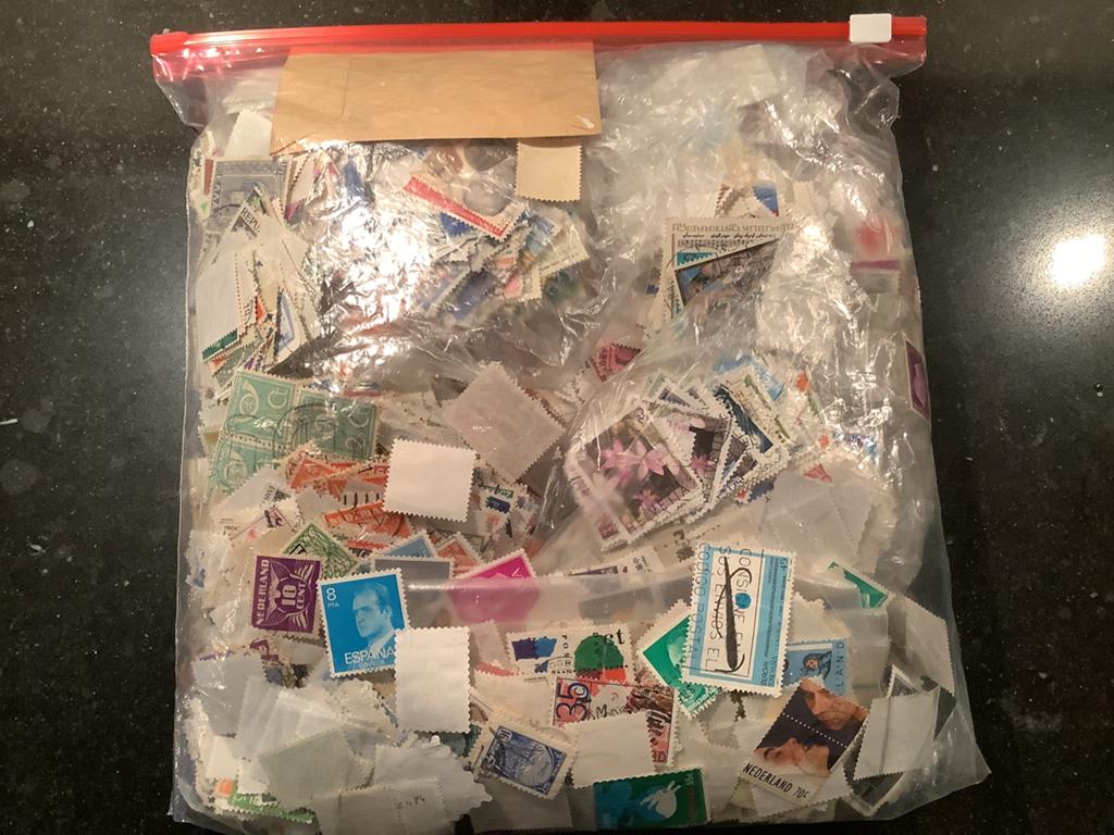 Ca. 6000 postzegels, diverse landen, Postzegels en Munten, Postzegels | Volle albums en Verzamelingen, Ophalen of Verzenden, Buitenland