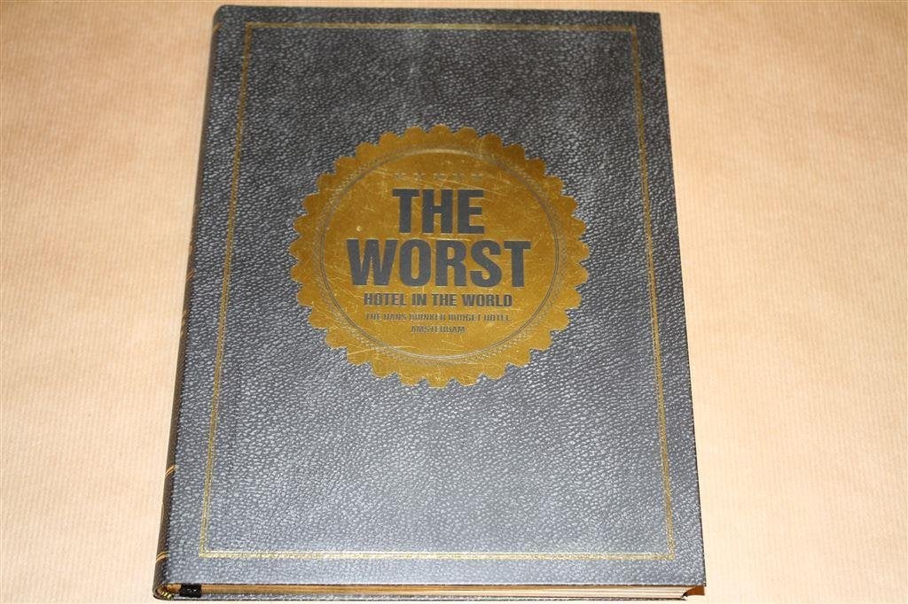 The Worst Hotel in the World. Hans Brinker Budget Hotel., Ophalen of Verzenden, Zo goed als nieuw