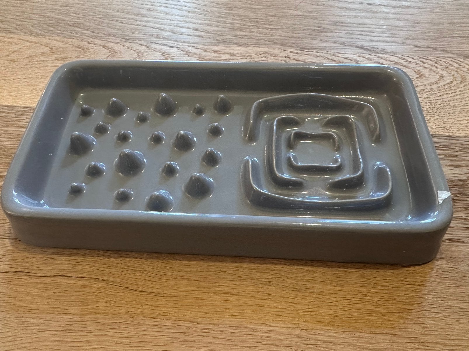 Miaustore keramische slow-feeder grijs, Ophalen of Verzenden, Zo goed als nieuw