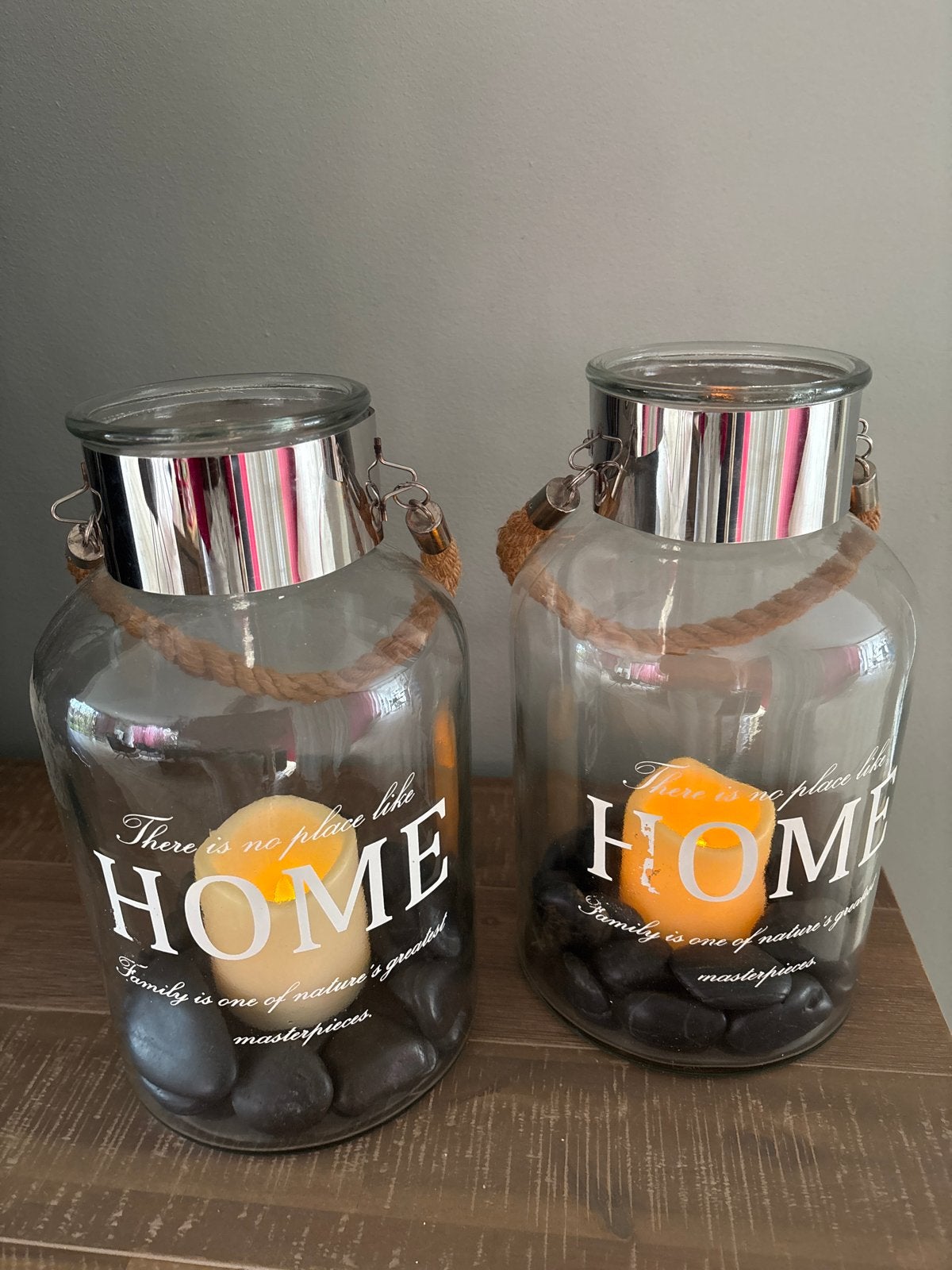 Set van 2 glazen lantaarns met HOME opdruk, Lantaarn, Meerkleurig, Overige merken, Ophalen of Verzenden