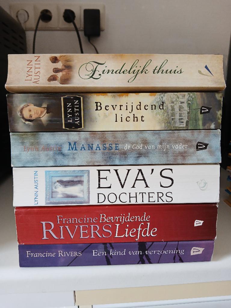 2x Francine Rivers en 4x Lynn Austin, ook los te koop, Ophalen of Verzenden, Zo goed als nieuw, Lynn Austin
