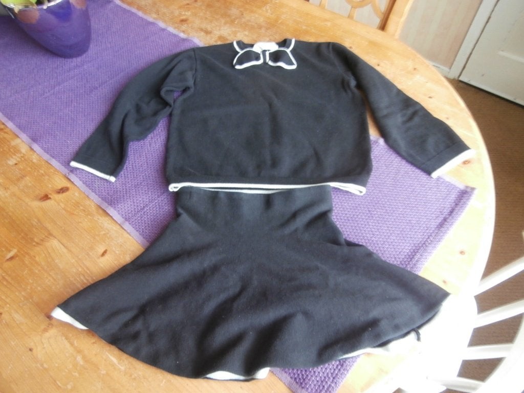 rok shirt pakje setje H&M 122 /128 zwart wit rand strik jurk, Gebruikt, Meisje, Ophalen of Verzenden, H&M.