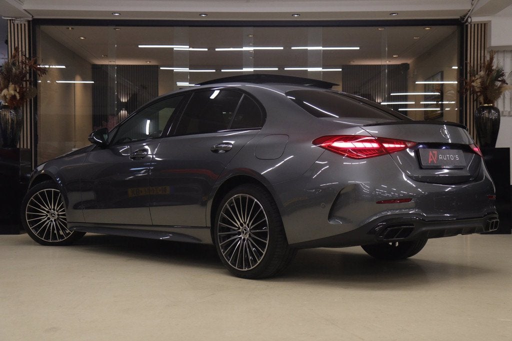 Mercedes-Benz C-klasse 300 E AMG Line NAP/PANO/HUD/CARPLAY/S, Automaat, Euro 6, 4 cilinders, 167 km/l