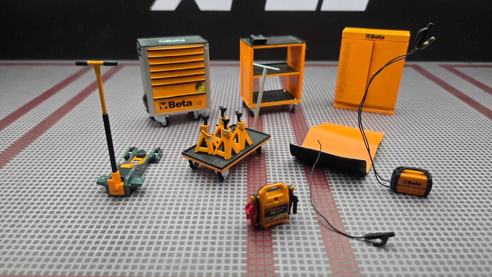 Beta Gereedschap Garage Diorama 1:18 - Zonder Doos, Ophalen of Verzenden, Gebruikt, Overige typen, Overige merken
