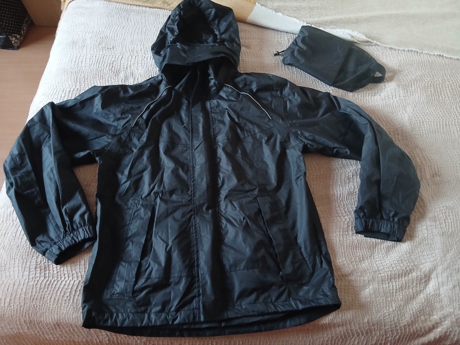 Zwarte regenjas/jack merk Shamp - medium, Caravans en Kamperen, Ophalen, Zo goed als nieuw, Regenjas, Dames