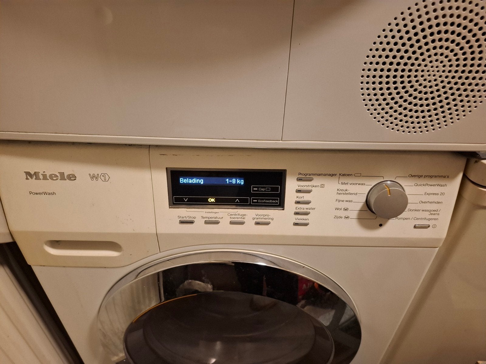 Miele W1 PowerWash wasmachine - Oud maar werkt perfect, 6 tot 8 kg, Ophalen of Verzenden, Gebruikt, Voorlader