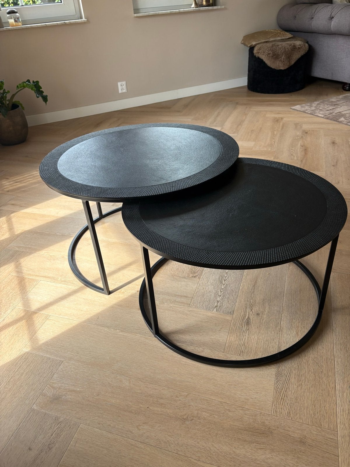 Set van 2 zwarte salontafels, Ophalen, Gebruikt, Rond, 50 tot 100 cm